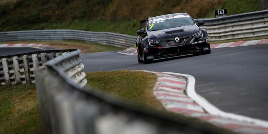 L-Enfer-vert-a-eu-raison-de-la-Renault-Megane-R-S-TCR-en-WTCR