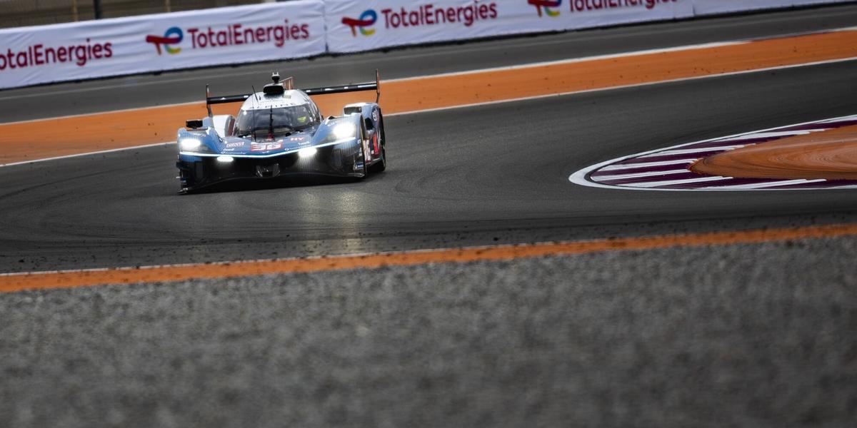 Alpine-Renault-loupe-ses-debuts-pour-l-ouverture-de-la-saison-en-WEC