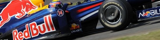 Mark-Webber-fera-debuter-la-RB6-Renault