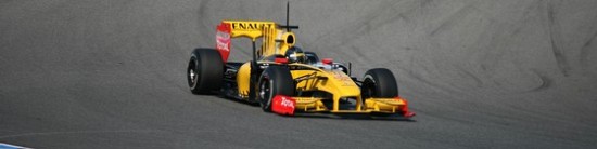 Catastrophe-Smolensk-Renault-F1-reagit