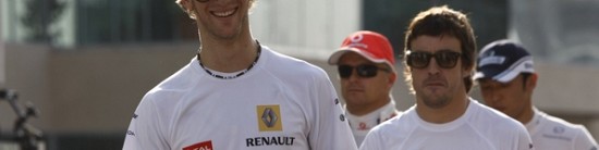 Romain-Grosjean-troisieme-pilote-Lotus-Renault-GP