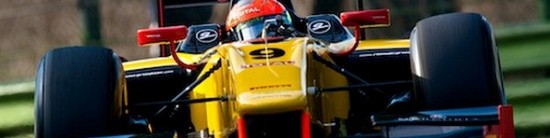 GP2-Asia-Imola-Romain-Grosjean-realise-le-hat-trick