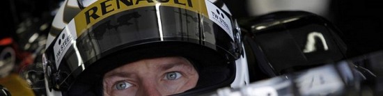 Plus-de-photos-de-Kimi-Raikkonen-a-bord-de-la-R30