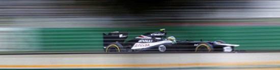 Williams-Renault-et-Maldonado-dans-le-Top-10