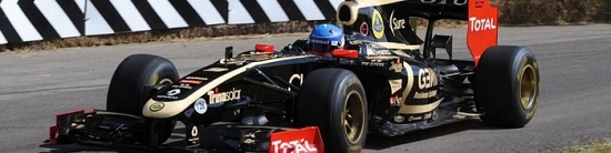 Nicolas-Prost-aux-journees-tests-jeunes-avec-Lotus-Renault