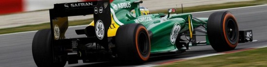 Les-echappements-de-Williams-et-Caterham-illegaux