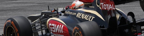 Raikkonen-a-perdu-025-seconde-au-tour-avec-son-aileron-abime