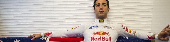 Red-Bull-Renault-2014-Daniel-Ricciardo-se-positionne