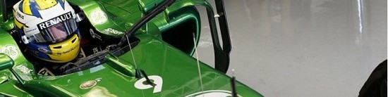 Caterham-Renault-la-danse-de-la-pluie