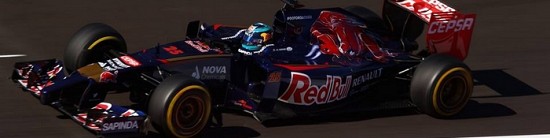 Jean-Eric-Vergne-se-voit-poursuivre-avec-Toro-Rosso-Renault