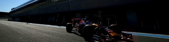 Toro-Rosso-Renault-fait-le-boulot-Red-Bull-Renault-en-attente