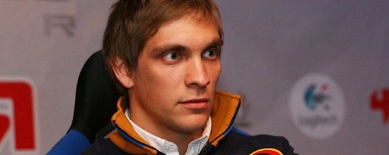 Vitaly-Petrov-en-vives-negociations-avec-Renault-F1