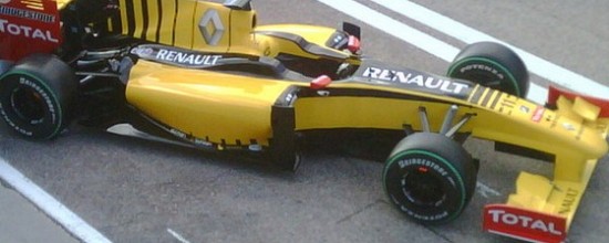 Officiel-La-Renault-F1-R30-se-devoile