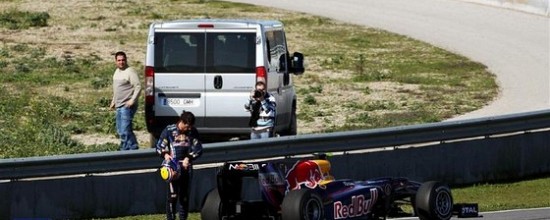 Red-Bull-Renault-victime-d-une-casse-moteur