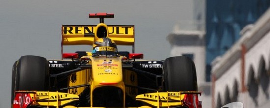 Nouvel-aileron-avant-pour-Robert-Kubica