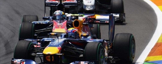 Valence-RedBull-Vettel-et-Webber-s-envolent