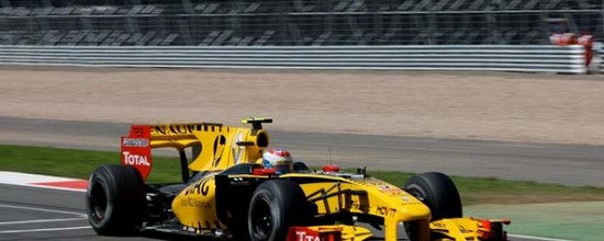 Renault-apporte-un-soutien-total-a-Vitaly-Petrov