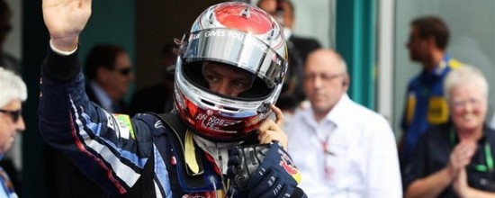 Red-Bull-Renault-et-Sebastian-Vettel-sur-le-podium