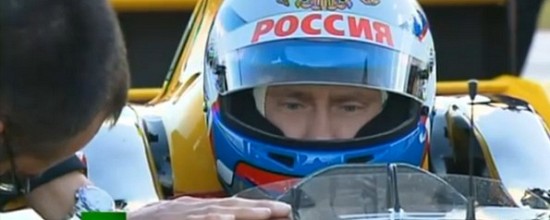 Vladimir-Poutine-au-volant-d-une-Renault-F1