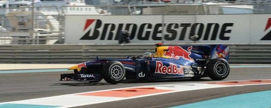 EL3-Abu-Dhabi-Red-Bull-Renault-mene-la-chasse