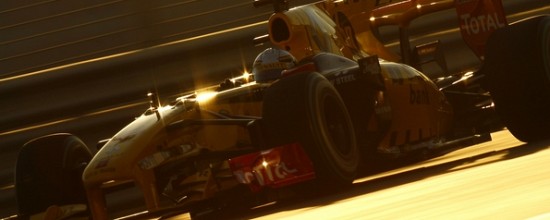 Le-Renault-F1-Team-a-teste-quelques-elements-pour-2011