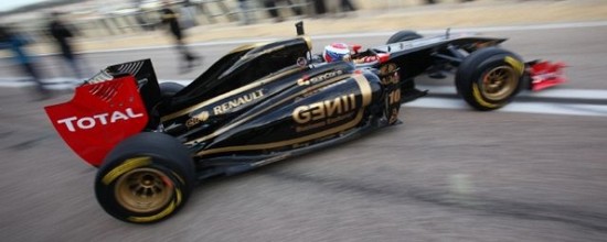 Premiere-sortie-en-piste-pour-la-Lotus-Renault-R31