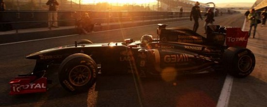 Nick-Heidfeld-et-Lotus-Renault-GP-en-forme-a-Jerez