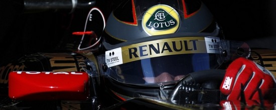 Nouvel-aileron-avant-et-simulation-de-course-pour-Lotus-Renault-GP