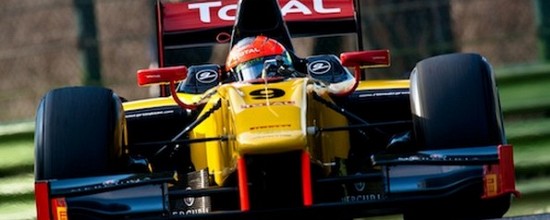 GP2-Asia-Imola-Romain-Grosjean-realise-le-hat-trick