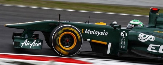 Team-Lotus-Renault-signe-avec-Rodac-International