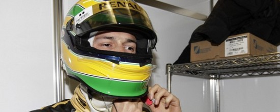 Video-Bruno-Senna-pilote-et-film-avec-son-telephone