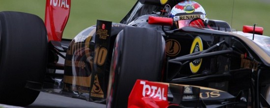 Lotus-Renault-GP-aime-sa-livree-or-et-noire