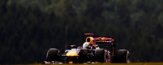 Le-Red-Bull-Racing-Renault-domine-par-ses-rivales