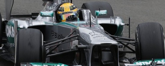 Italie-Libres-1-Lewis-Hamilton-premier-leader