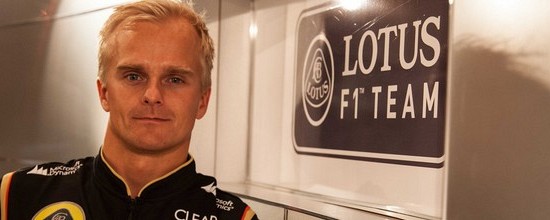 Caterham-Renault-se-rejouit-pour-Heikki-Kovalainen