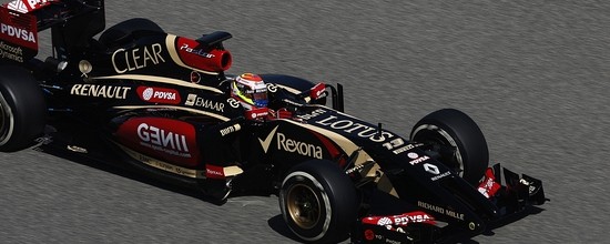 Pastor-Maldonado-affiche-son-soutien-a-Renault