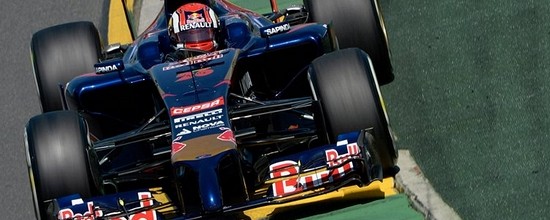 Le-duo-Toro-Rosso-Renault-frappe-un-grand-coup-pour-sa-premiere