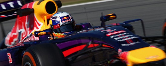 Ricciardo-progresse-Vettel-va-a-reculons