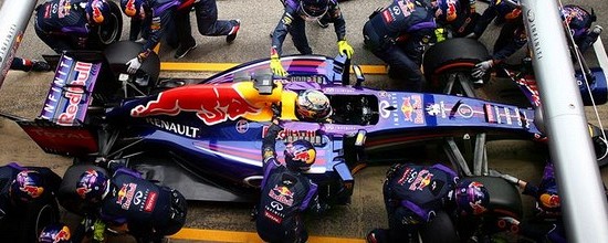 Red-Bull-ne-veut-pas-du-moteur-Mercedes-ou-Honda