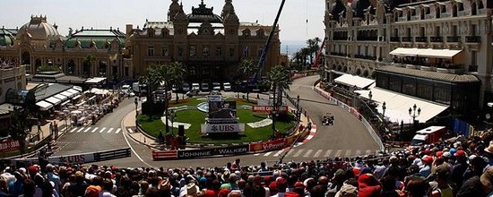 Mercedes-debute-bien-son-week-end-monegasque