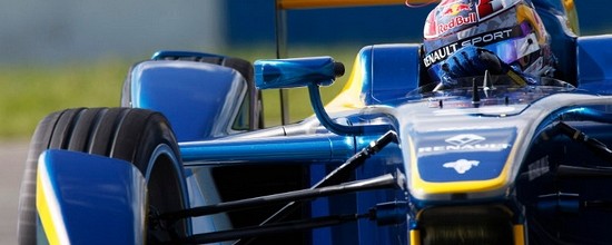 FE-e-dams-Renault-et-Buemi-recidivent-sur-le-Donington-Park