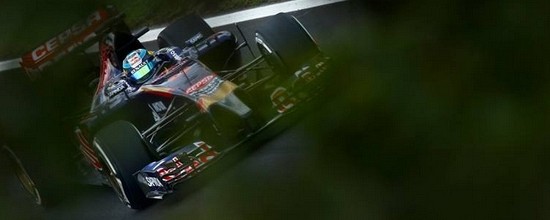 Total-pour-soutenir-Jean-Eric-Vergne-chez-Toro-Rosso-Renault