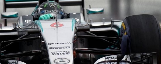 Austin-EL1-Nico-Rosberg-devant-les-deux-Red-Bull