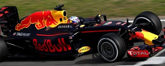 Red-Bull-Racing-fait-le-beau-temps-de-Renault-a-Barcelone