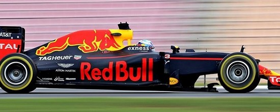 Allemagne-Carton-plein-pour-Red-Bull-Racing