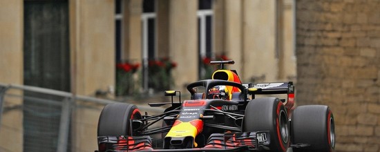 Bakou-J1-Le-big-three-au-rendez-vous-Verstappen-dans-le-mur