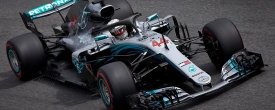 Russie-EL2-Mercedes-au-top-Red-Bull-en-embuscade